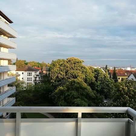 Apartment Frankfurt City View - Oberursel Esterno foto